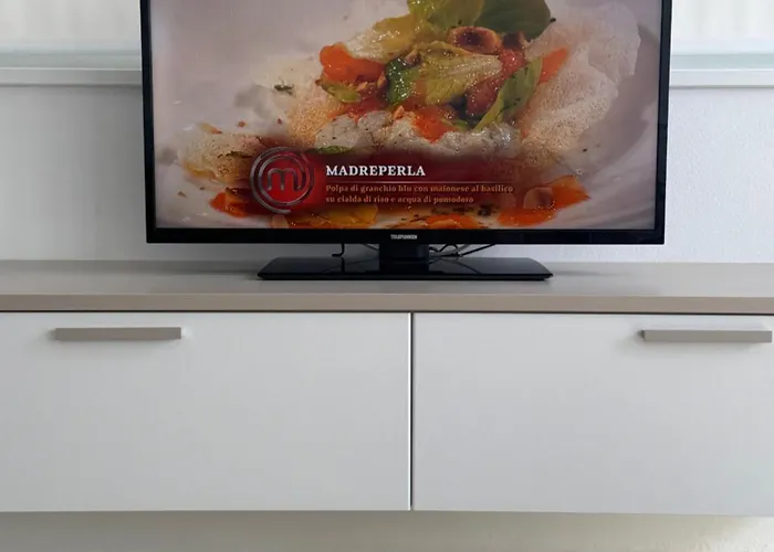 Blanco_loft708 דירה *